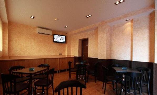 Hostal Avenida Barajas Madrid Luaran gambar